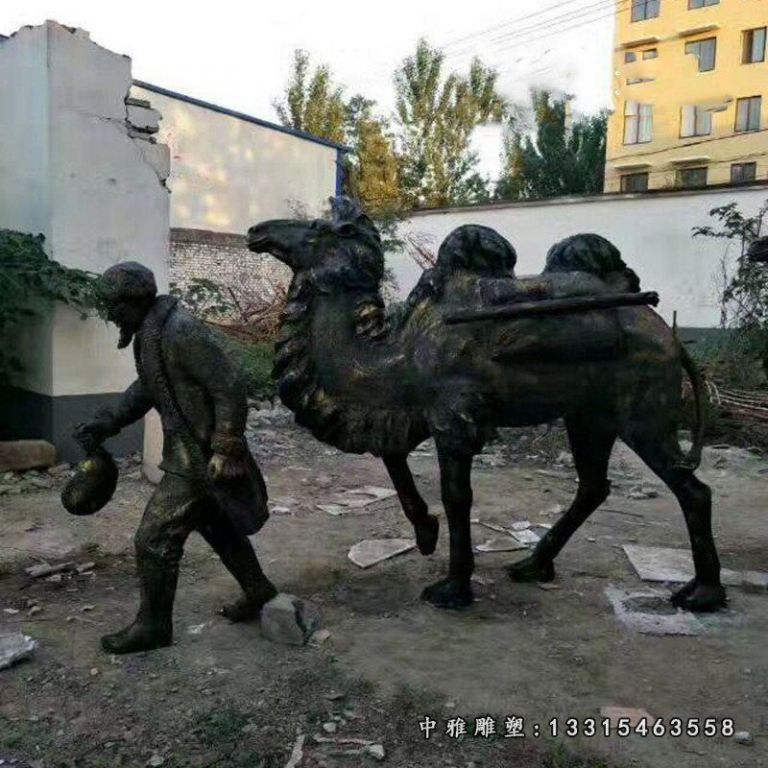 少数民族人物和骆驼雕塑 玻璃钢仿铜景观雕塑