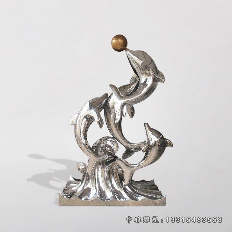 不锈钢海豚戏球动物雕塑