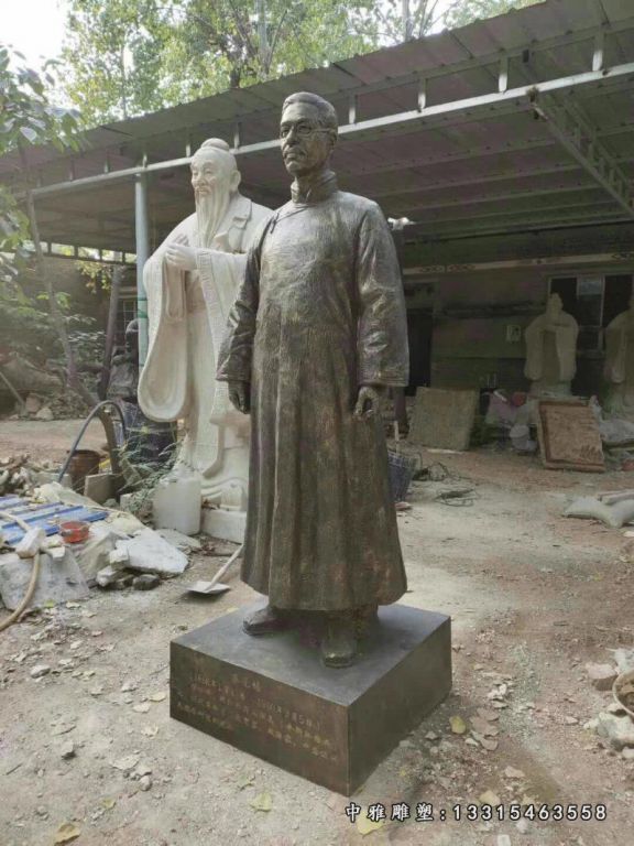 校园近代教育家蔡元培铜雕 (2)