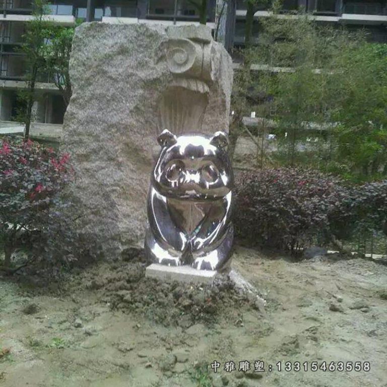 镜面动物不锈钢熊猫雕塑