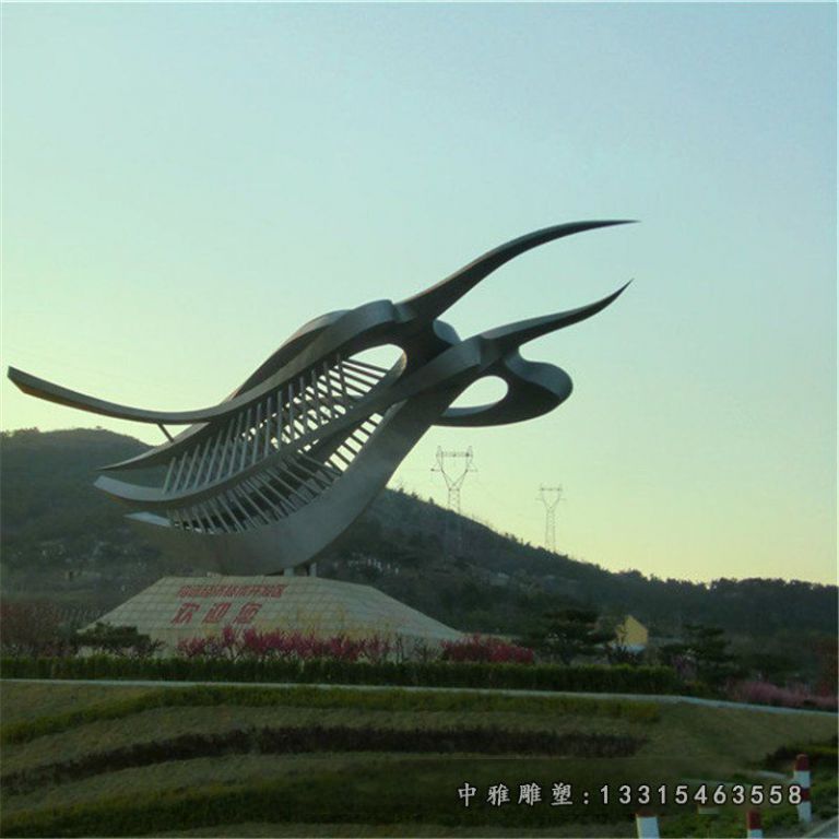 景区不锈钢抽象树叶雕塑
