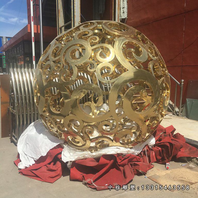 不锈钢金色景观镂空球