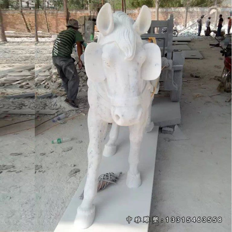 生肖石雕动物马