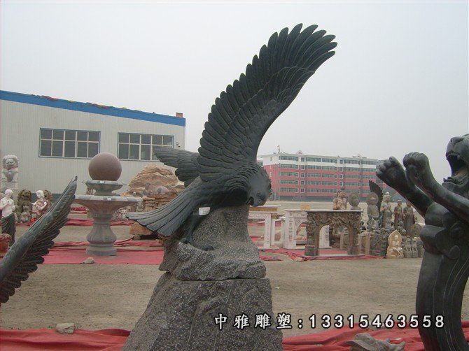 石雕公园动物鹰