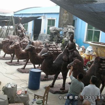 公园铜雕骆驼