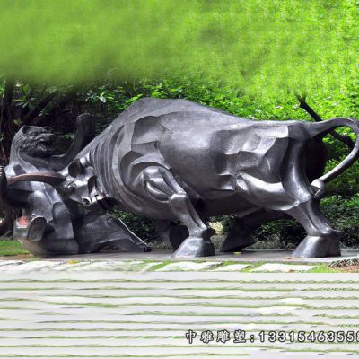 抽象不锈钢动物牛摆件