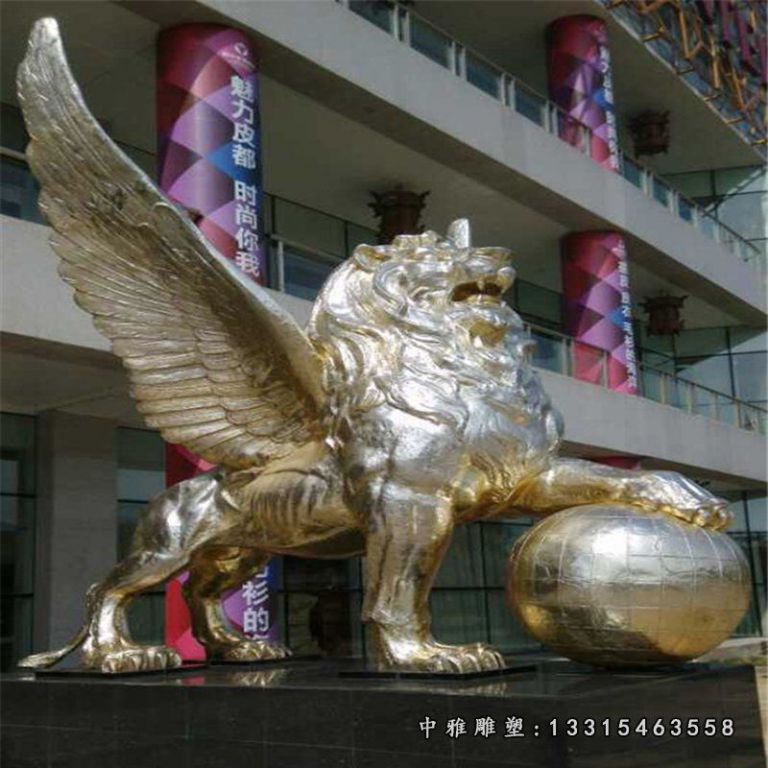 广场踩球狮子不锈钢雕塑