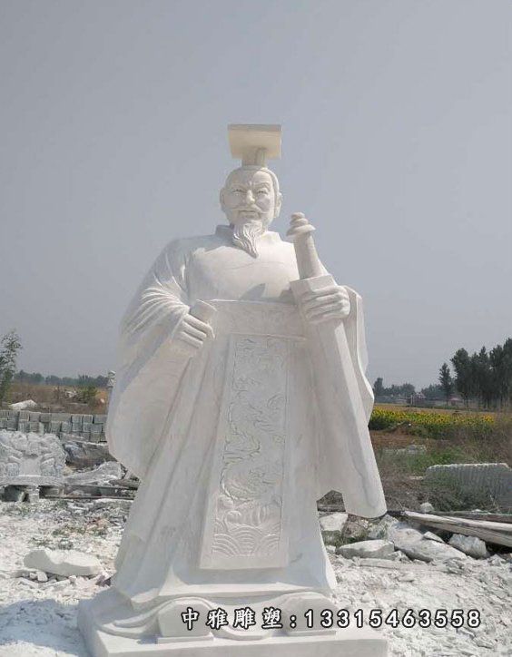 石雕广场秦始皇