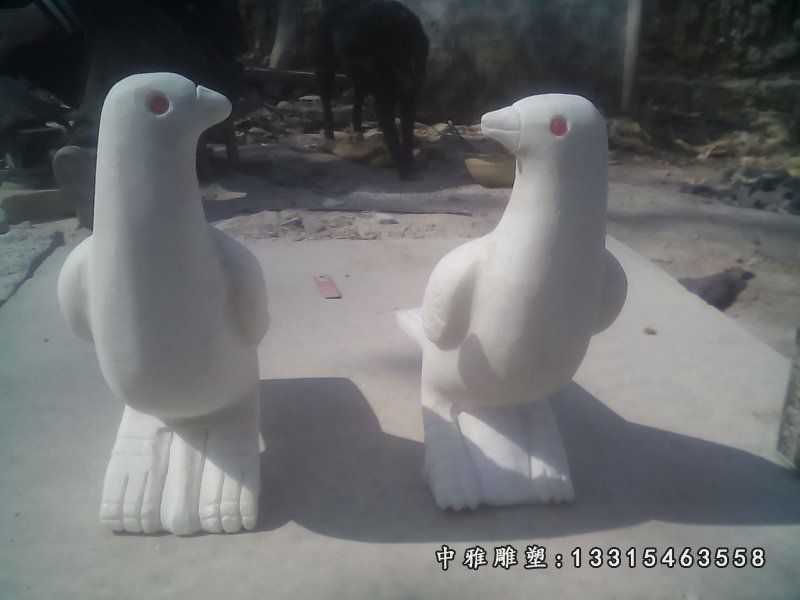 石雕动物鸽子