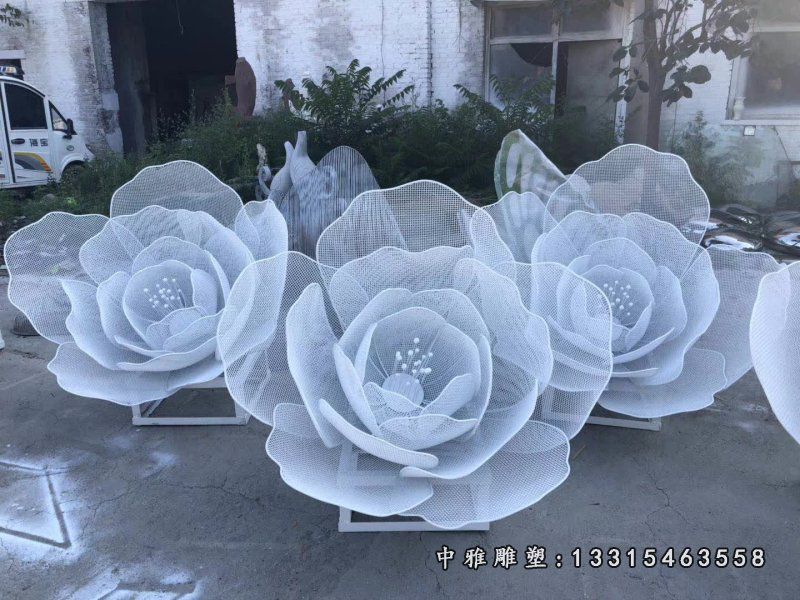 广场不锈钢花雕塑
