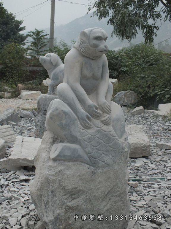 园林石雕小猴