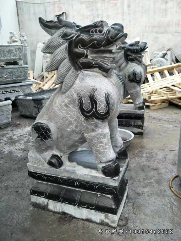 石雕神兽獬豸