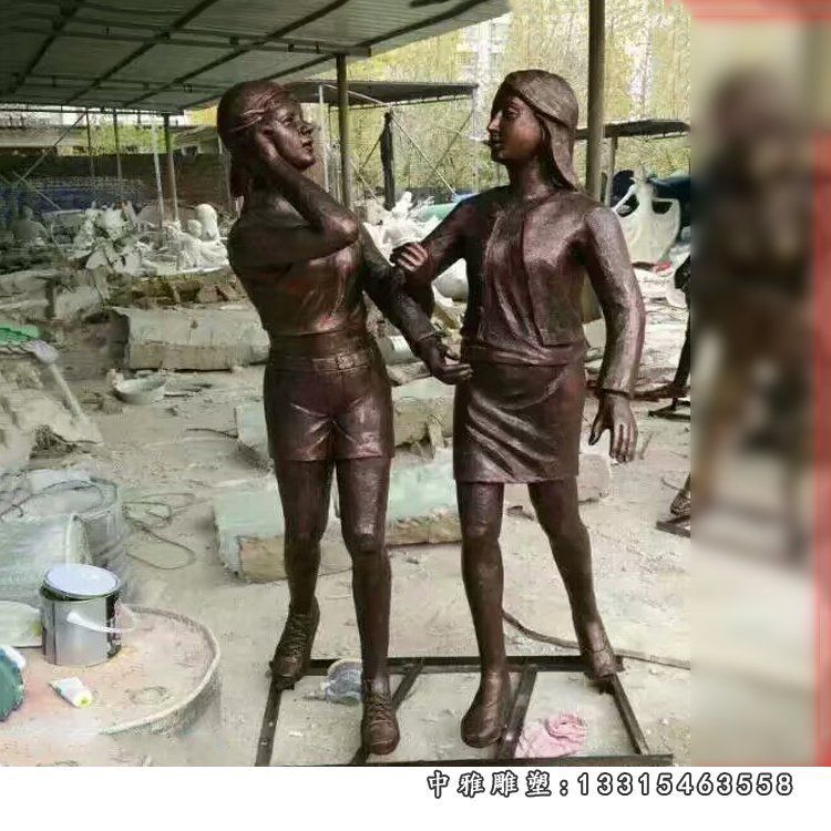 购物人物铜雕