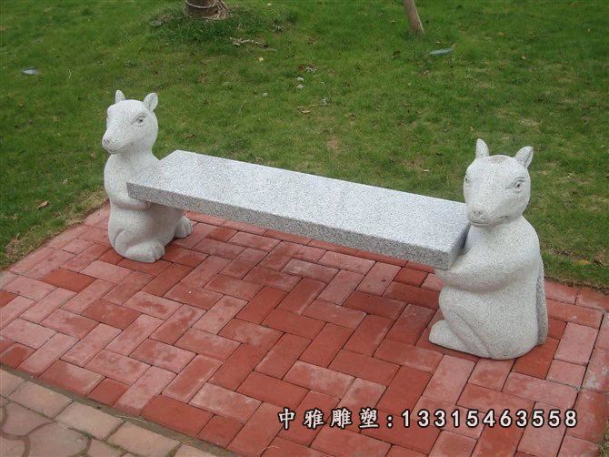 公园石凳雕塑