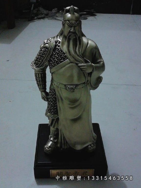 古代人物关公铜雕