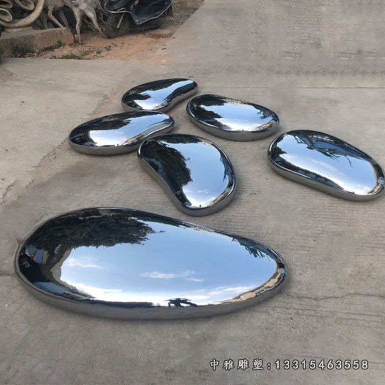 鹅卵石不锈钢雕塑