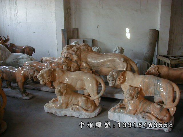 老虎动物石雕