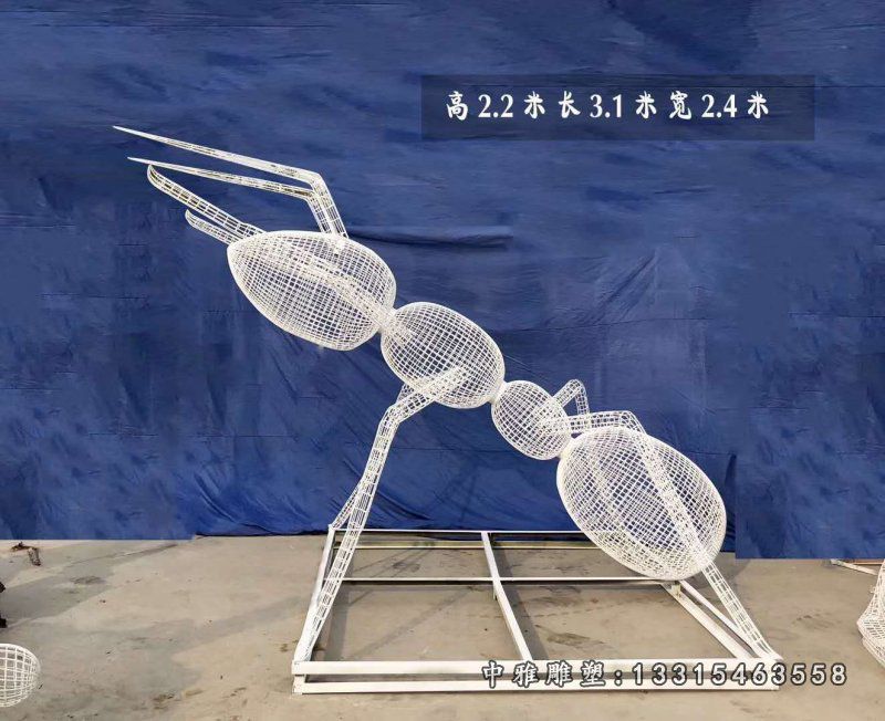 不锈钢广场蚂蚁