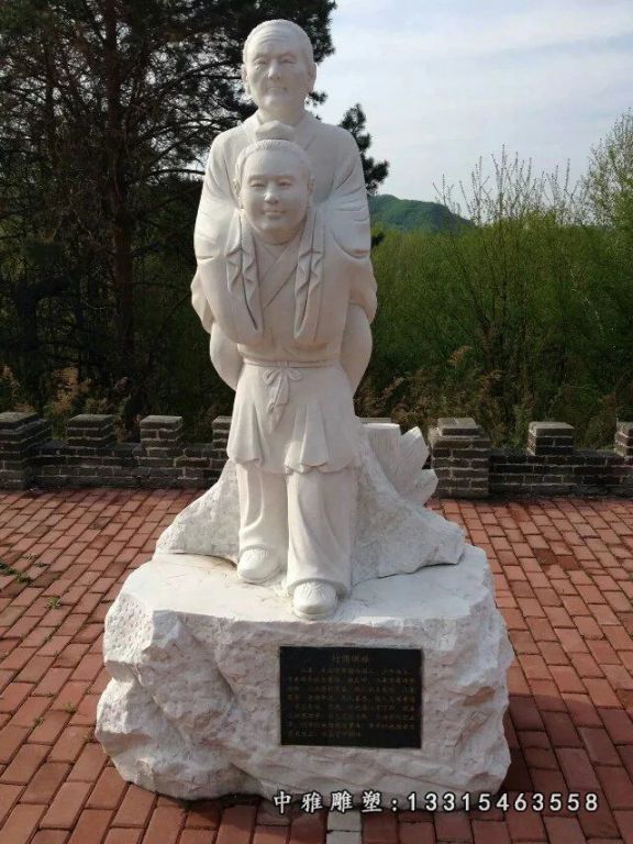 广场石雕二十四孝人物