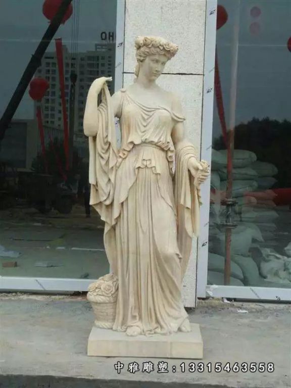 西方人物广场石雕
