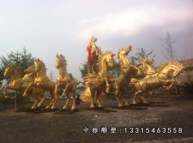 铜雕广场马雕塑