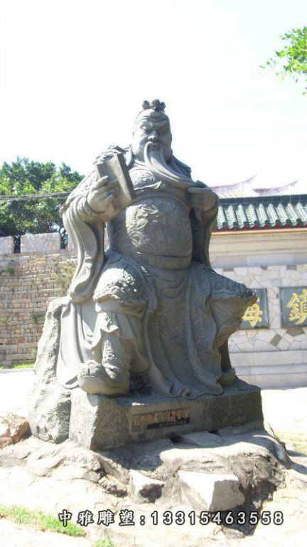 武财神关公石雕
