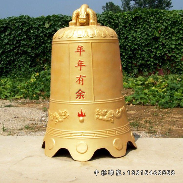 寺庙铜钟景观