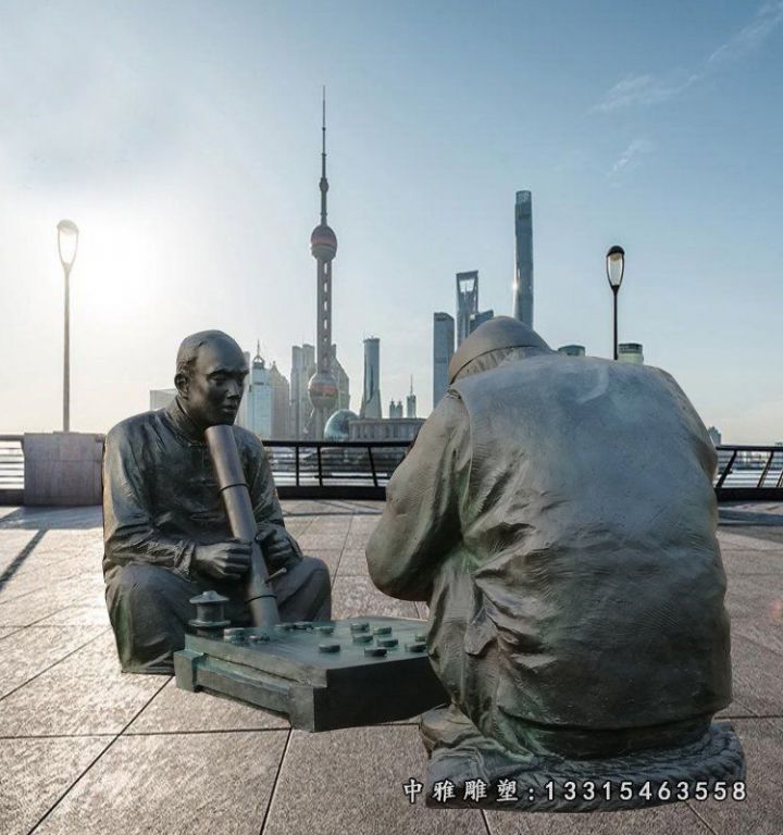 小品铜雕下棋人物