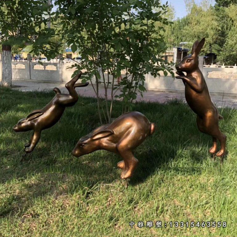 铜雕动物兔子