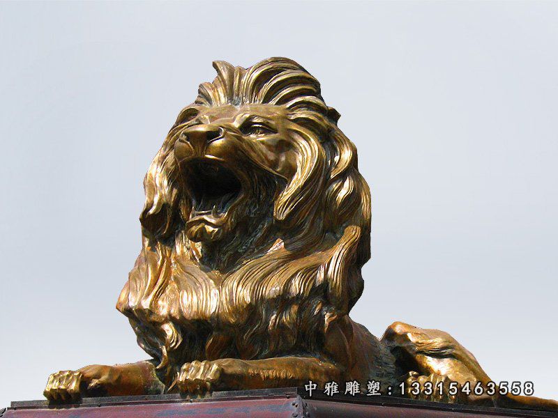 铜雕公园狮子