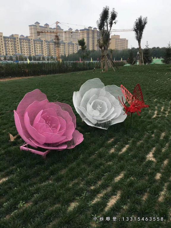 不锈钢仿真花朵雕塑
