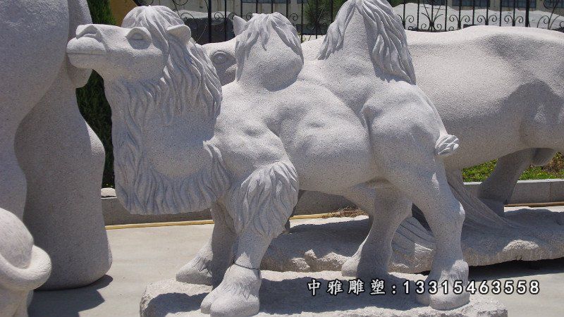 动物石雕骆驼