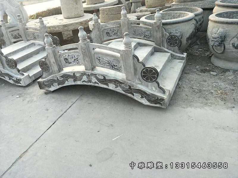 景区石雕小桥