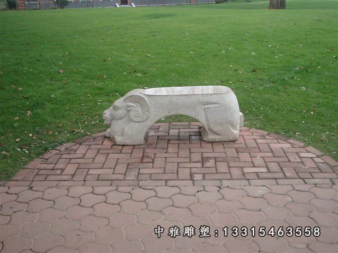 公园石凳雕塑