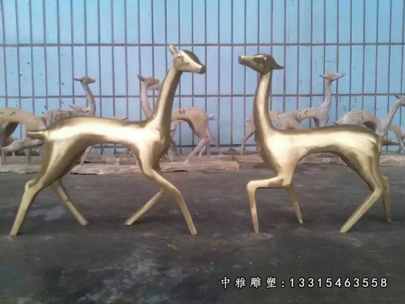铜雕抽象动物鹿