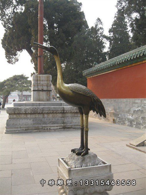 铜雕公园天鹅
