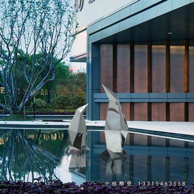 不锈钢别墅抽象企鹅雕塑