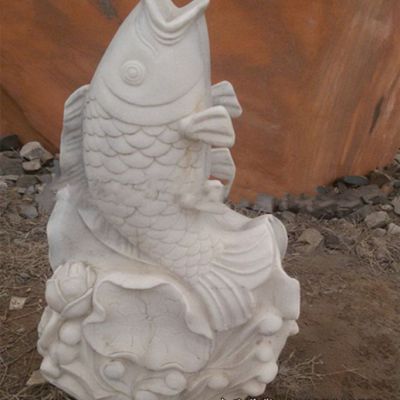 公园石雕喷水鱼雕塑