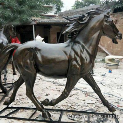 公园铜雕十二生肖马