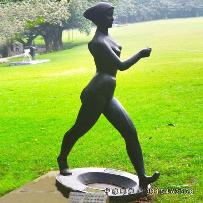 户外竞走人物铜雕像