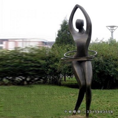 公园铜雕呼啦圈人物雕塑
