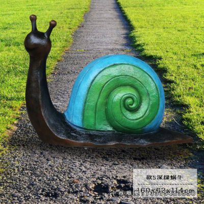 铜雕彩绘动物蜗牛