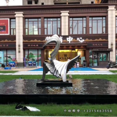 不锈钢小型鸽子雕塑