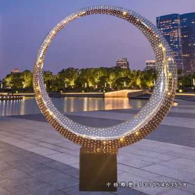 城市不锈钢圆环雕塑