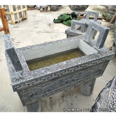 寺院石雕四足鼎雕塑