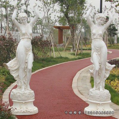 公园石雕西方人物