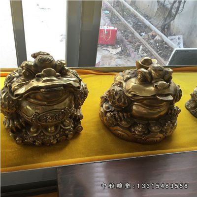 铜雕招财金蟾
