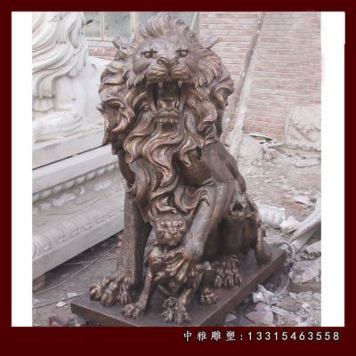 铜雕门口狮子