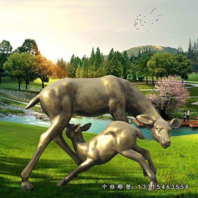 公园铜雕小鹿