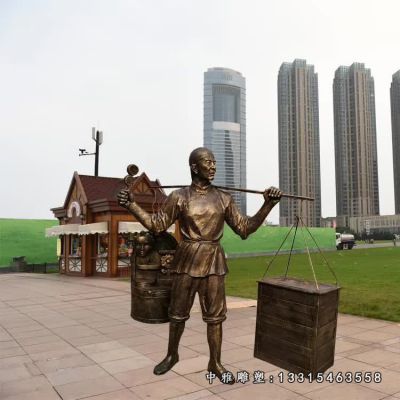 商业街铜雕卖货郎